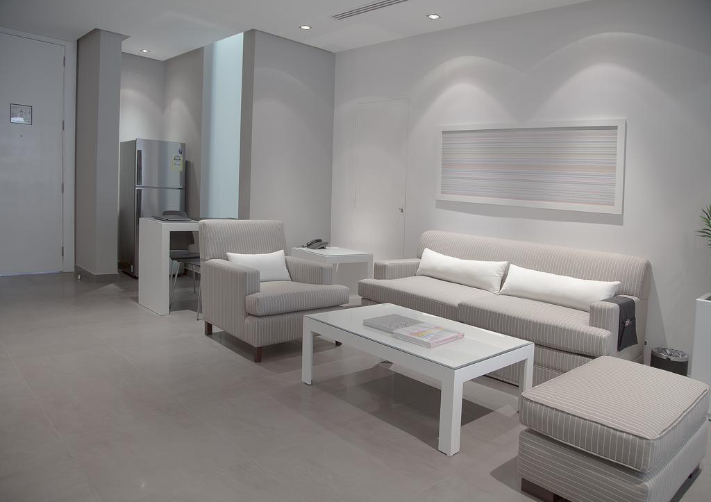 Rafa Aparthotel 2*